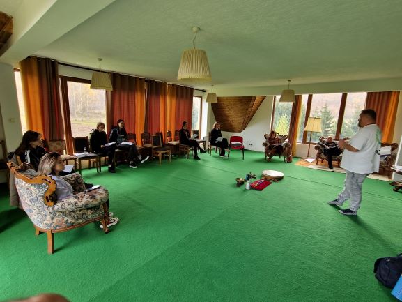 [:bs]Održan trening ,,Briga o sebi’’[:en]”Self-care” training was held[:]