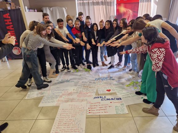 [:bs]Četvorodnevni trening za vršnjačke edukatore[:en]Four-day training for peer educators[:]